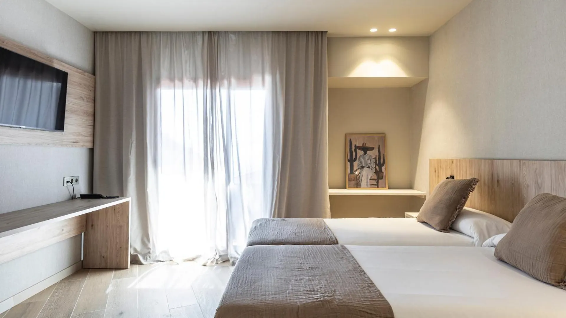 יפראנק Hotel Casamar 2*,  ספרד